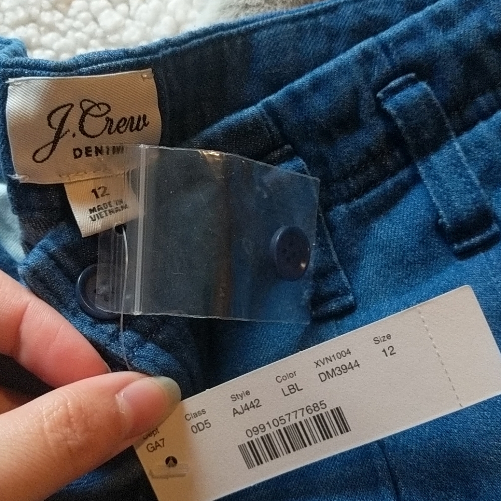 NWT ✨ J. Crew high-waisted pleated jeans wide leg - Picture 3 of 7